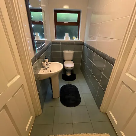 Castletown Homestay *